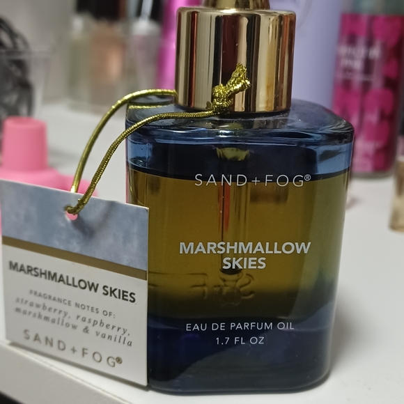 Sand + Fog Marshmallow Skies Eau de Parfum - Picture 2 of 2